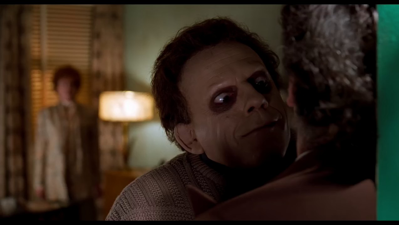 The Addams Family (1991) Hindi 720p 10bit x264 AVC AAC 2.0 ESub.mkv.0000